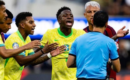 Brazil draw with Costa Rica in Copa America opener.