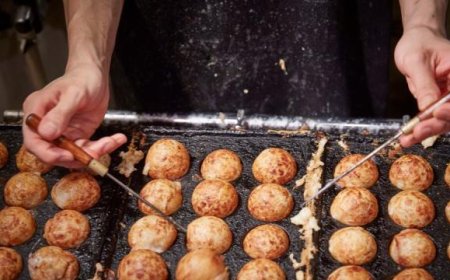 The city where visitors are encouraged to ‘eat till they’re bankrupt’