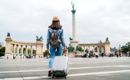 How to avoid the ‘stupid American’ stereotype while traveling abroad