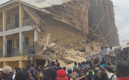 Children killed in Nigeria school collapse