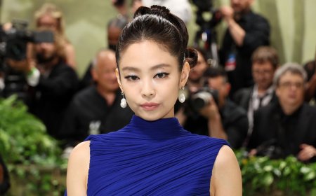 Blackpink’s Jennie apologizes for vaping indoors after public backlash