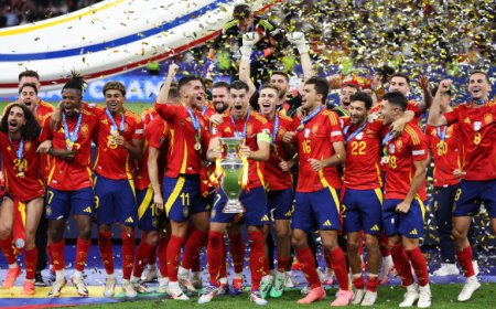 Spain beats England 2-1 to lift Euro 2024 trophy