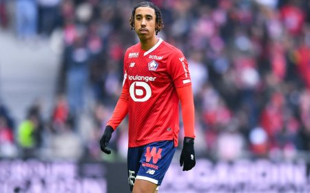 Man Utd sign Leny Yoro from Lille in £52m deal