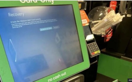 Mass IT outage affects airlines, media and banks