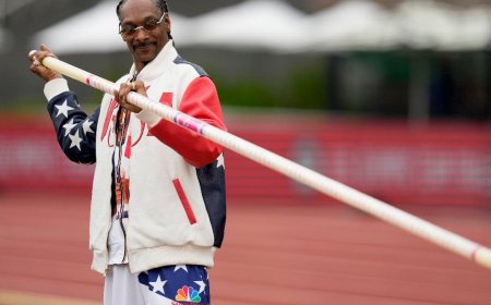 Snoop Dogg will be one of the final torchbearers at the Paris Olympics