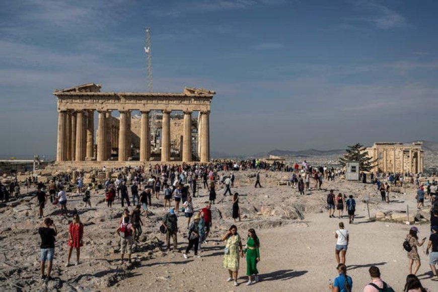 This Italian vacation hotspot is turning tourists away as it runs out of water