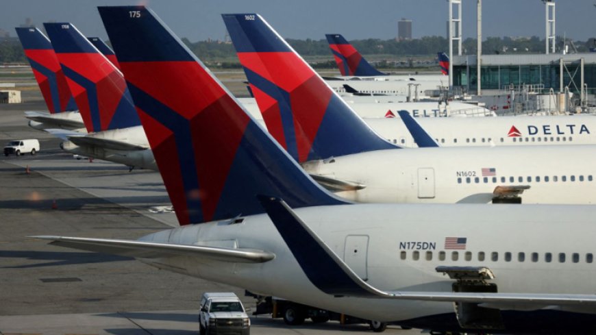 Delta, United and American Airlines flights grounded due to communication issue, FAA says