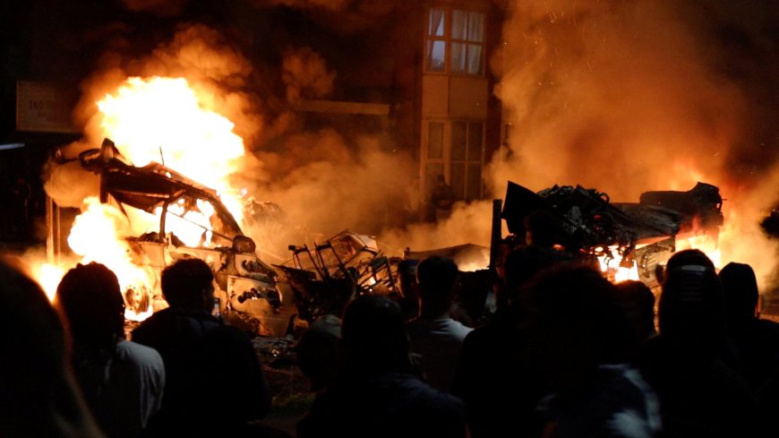 Riots in Leeds : Several arrests made - West Yorkshire Police