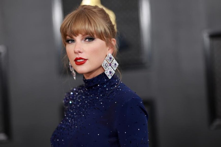 Taylor Swift in 'complete shock' over knife attack