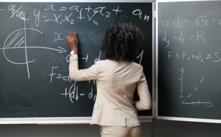 Private school teachers threaten to boycott December general elections