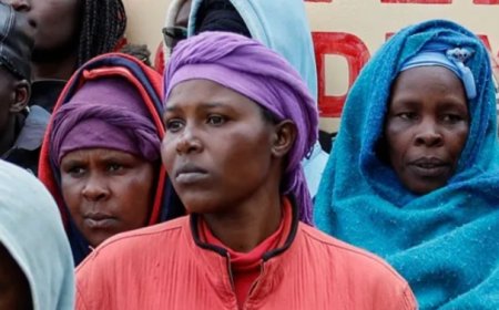 Anxious wait for parents after deadly Kenya school fire