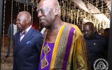 Oguaamanhene hosts Asantehene at Oguaa Fetu Afahye