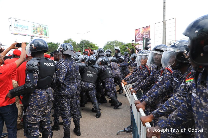 Democracy Hub Demo: The Police are the new colonial masters- Counsel for detained protesters