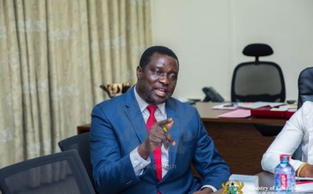 Teacher Unions suspend strike after meeting with Education Minister