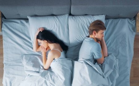 Bedtime habits that are ruining your relationship (no, it's not just screen time)