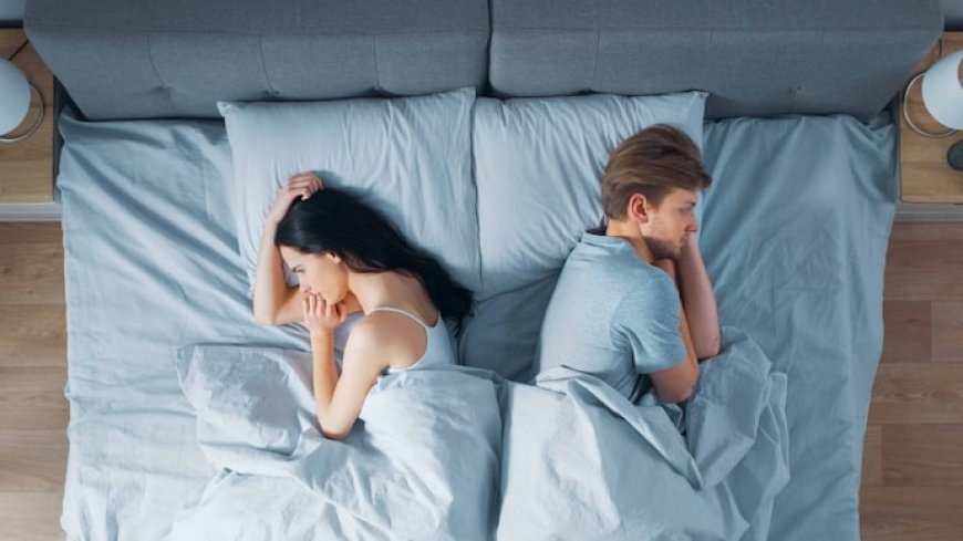 Bedtime habits that are ruining your relationship (no, it's not just screen time)