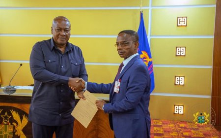 Mahama Publicly Declares Assets