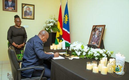 Mahama Signs Book of Condolence of Late Namibian Leader Sam Nujoma