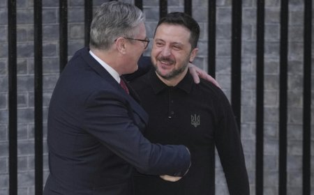 Zelenskiy gets warm welcome in UK after clashing with Trump