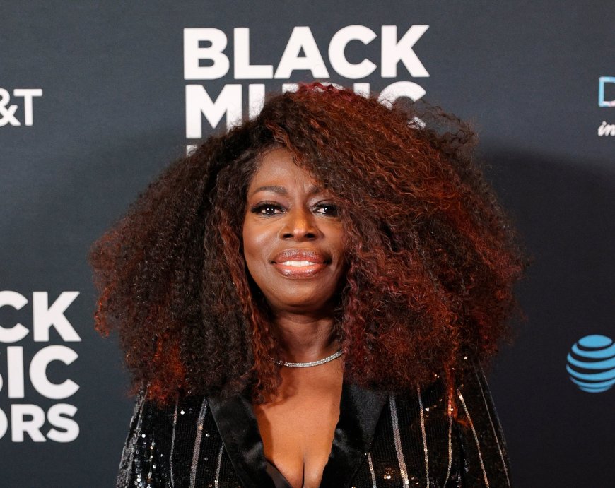 R&B hitmaker Angie Stone dead in car crash