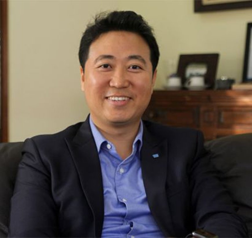 Mahama Names Fresh Batch of Ambassadors ; Attah Kojo Choi to South Korea