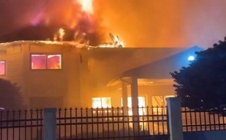 Accra Tourist Information Centre Damaged in Fire Outbreak,Rockz Waakye Joint Affected