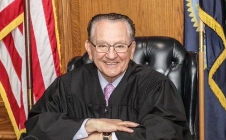 Beloved Judge Frank Caprio, Star of 'Caught in Providence,' Dies at 88