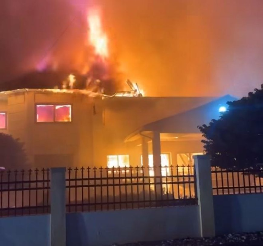 Accra Tourist Information Centre Damaged in Fire Outbreak,Rockz Waakye Joint Affected