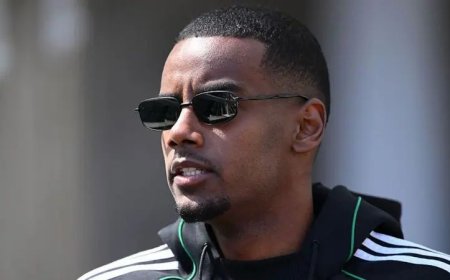 Isak Joins Liverpool in £125m British Record Deal