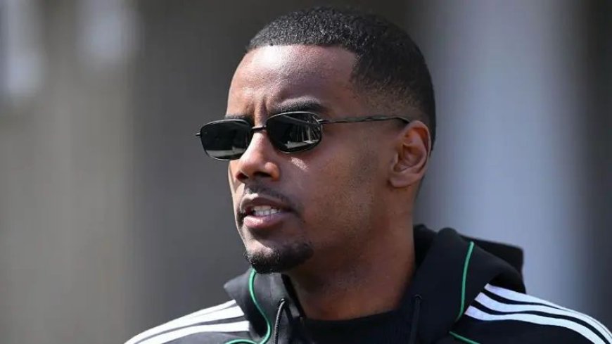 Isak Joins Liverpool in £125m British Record Deal