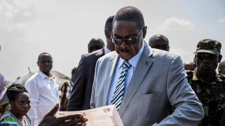Malawi's ex-president Mutharika takes early lead in election   