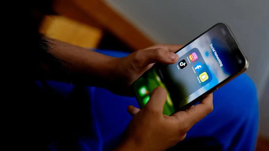 Digital Addiction: Japanese City Sets 2-Hour Daily Cap on Smartphone Use