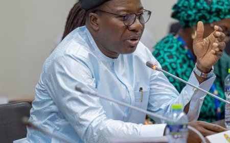 Gov't Flagship Programmes Under Fire: Majority Leader Pushes Back   