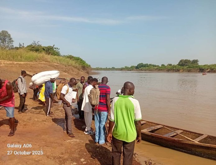 Tragedy Strikes White Volta: Boat Paddler Feared Dead after Canoe Capsizes in Daboya   